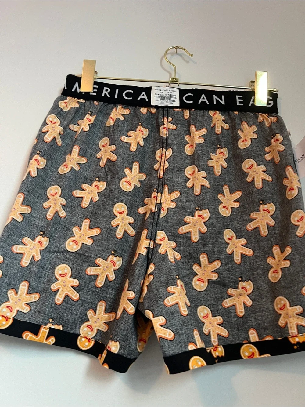 American Eagle Outfitters | Black Shorts with Gingerbread NWT Print Sz S (29-31)